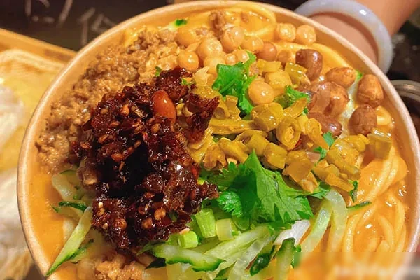 土豆泥拌粉拌面技术配方和视频教程-香源配方网