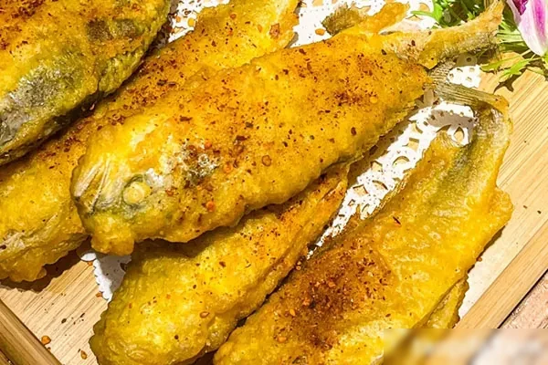 图片[1]-香辣脆皮黄鱼视频教程-香源配方网