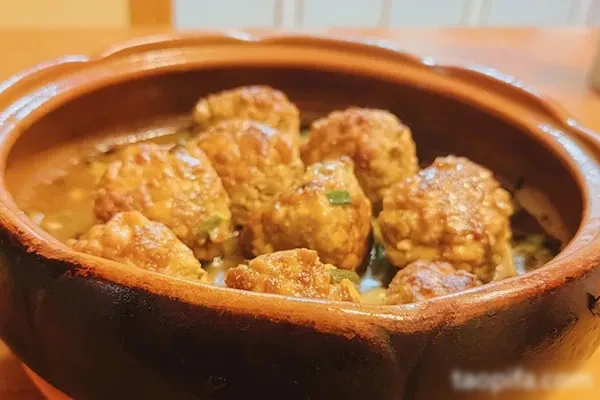 《砂锅狮子头》私房菜视频教程-香源配方网