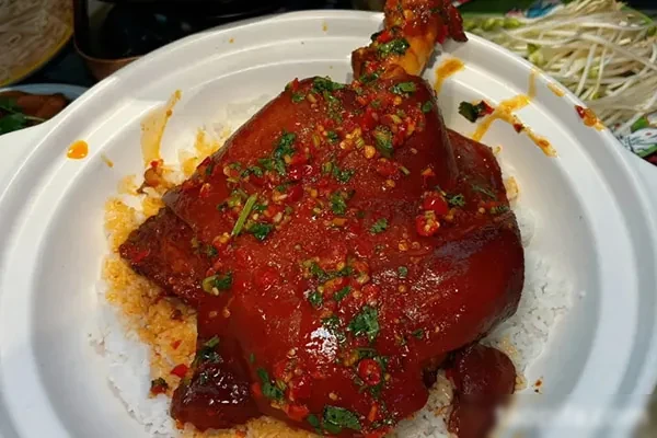 图片[1]-招牌葱香霸王肘视频教程-香源配方网