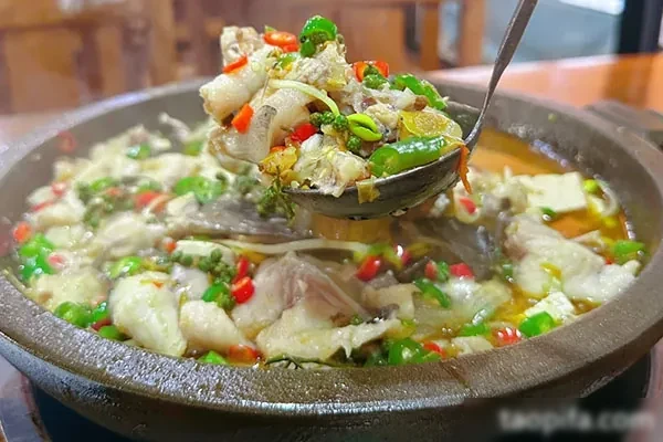 图片[1]-石锅鱼汤料配方、秘方酱配方-香源配方网