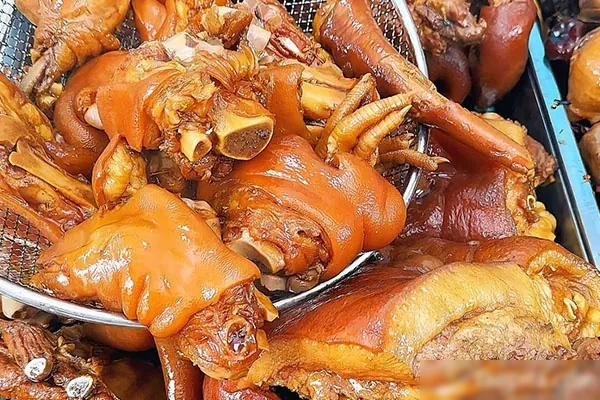 十八子卤肉熟食实体店技术-香源配方网