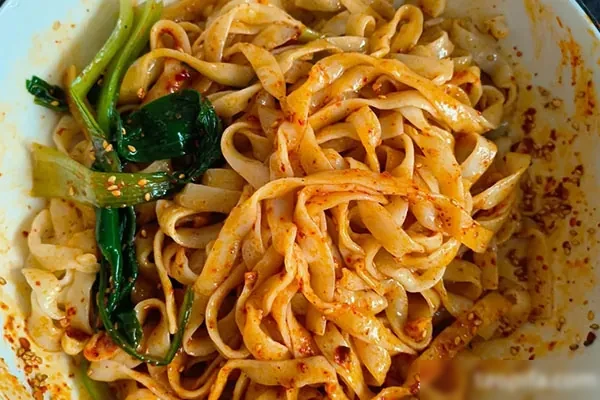 油泼面技术配方和视频教程-香源配方网