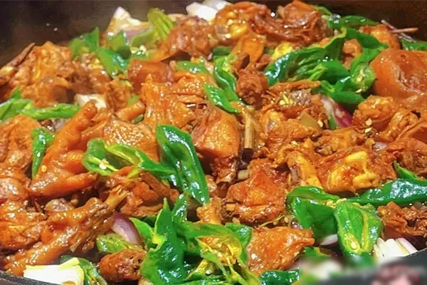 特色山东炒鸡视频教程-香源配方网