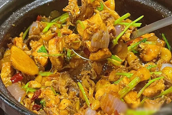 梅州鸡煲王技术配方资料-香源配方网