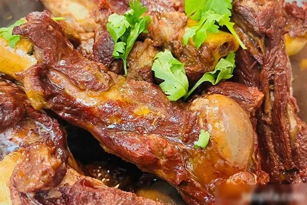 图片[1]-特色麻辣羊棒骨，羊拐筋，羊蝎子视频教程-香源配方网