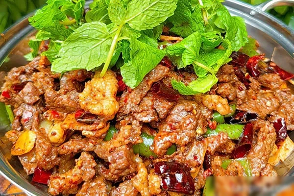 图片[1]-云南顶顶牛实体店干锅牛肉技术-香源配方网