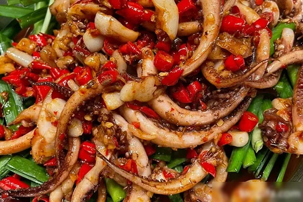 图片[1]-热销5年超高口碑香辣鱿鱼须技术配方和视频教程-香源配方网