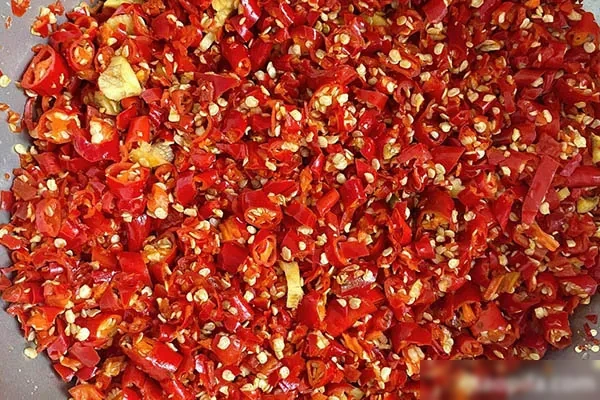 红辣椒正当季:2种口味剁椒辣酱嗨翻味蕾视频教程-香源配方网