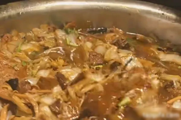 图片[1]-王师傅9月份大锅菜小蒸碗技术视频教程-香源配方网