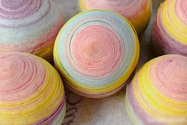 图片[1]-螺旋蛋黄酥视频教程-香源配方网