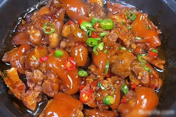 实体店小南猪蹄4800米资料-香源配方网