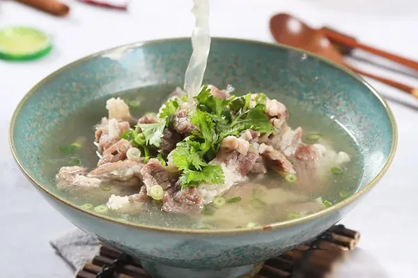 翘脚牛肉汤技术配方资料-香源配方网