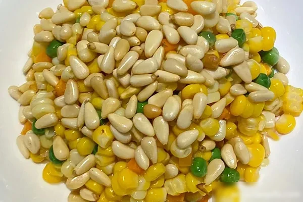 图片[1]-松仁玉米粒视频教学-香源配方网